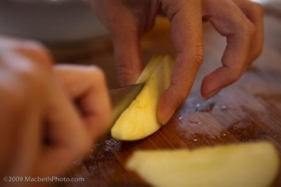 Apple Puffed Pancake Apple Slices