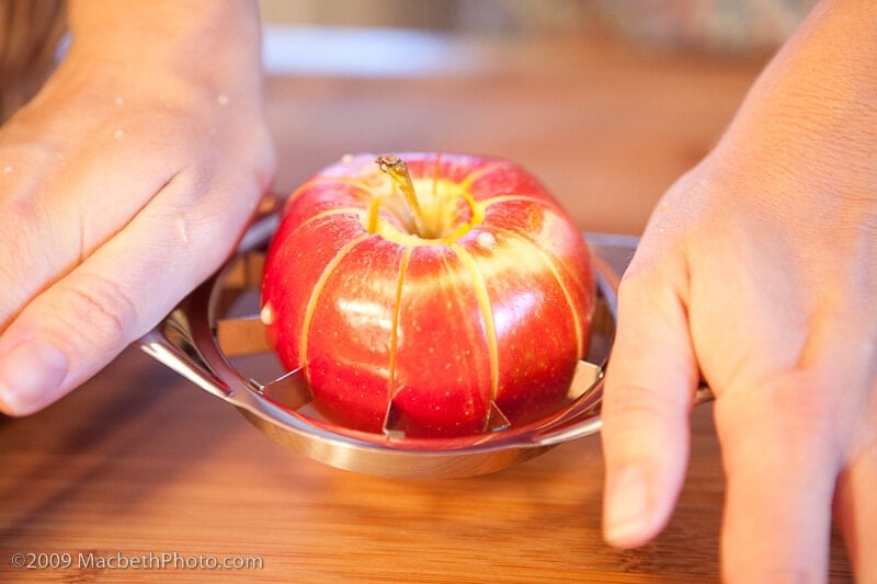 Oven Baked Apples - TheTravelBite.com