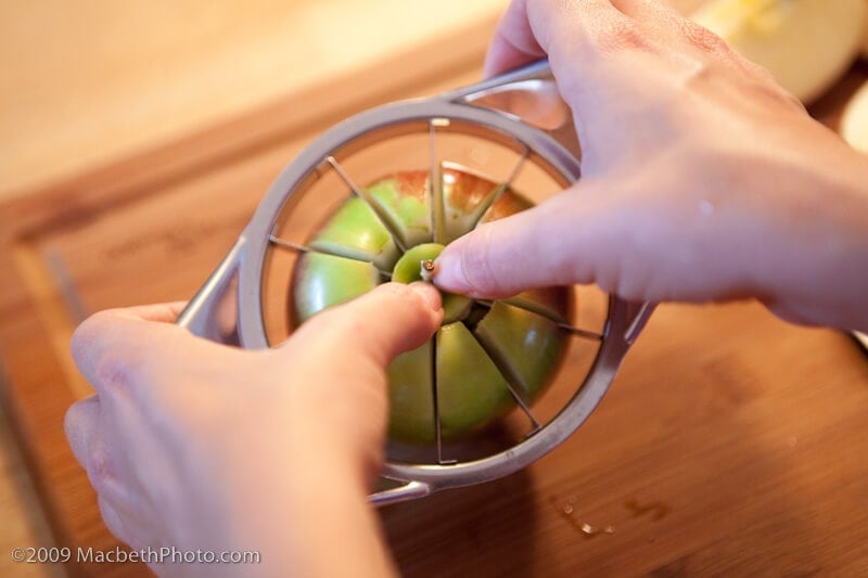 Oven Baked Apples - TheTravelBite.com