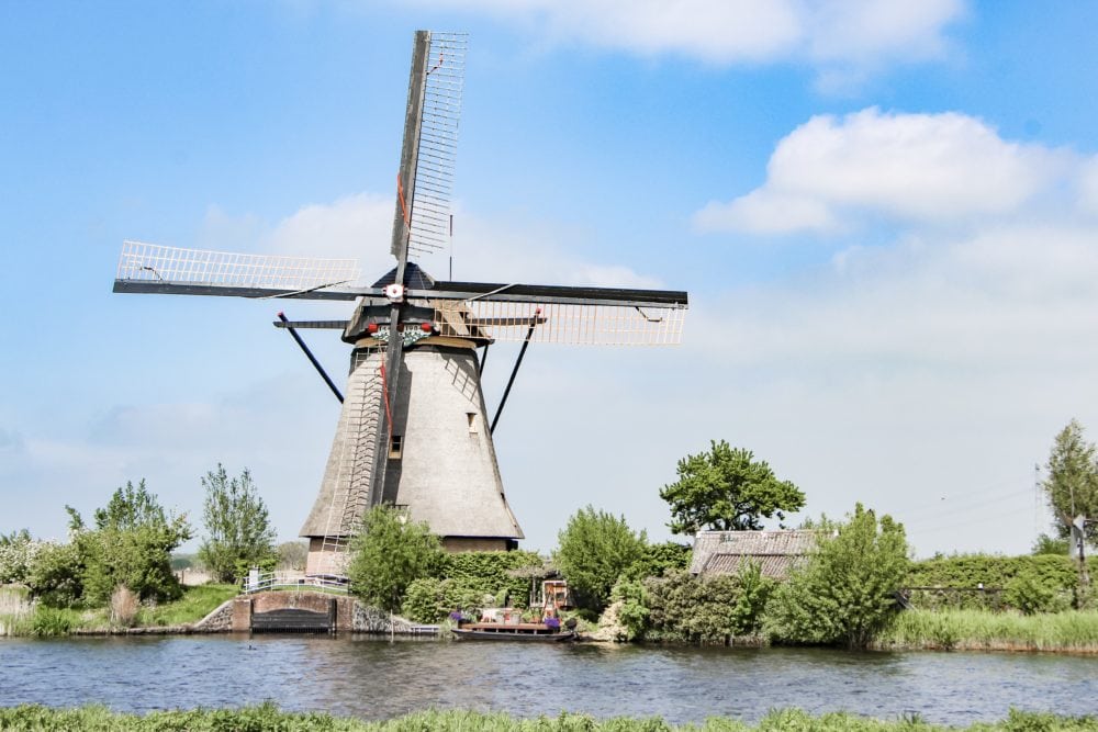 Working store windmills holland