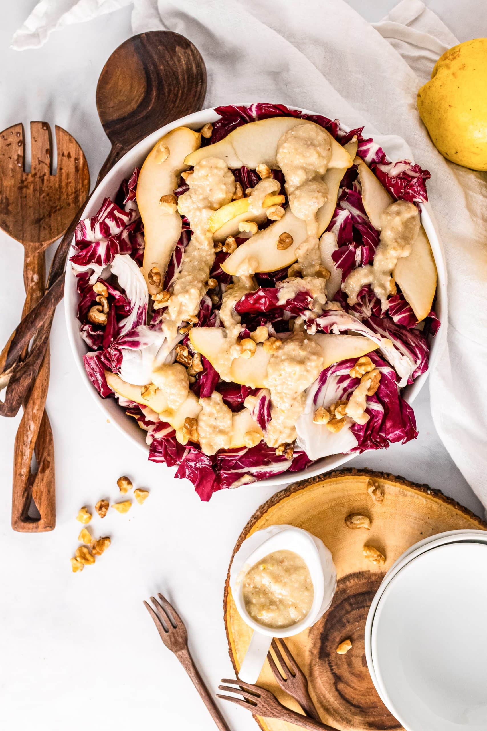 EASY Pear Salad with Walnuts and Radicchio – The Travel Bite