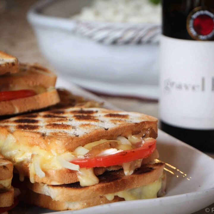 Grilled Cheese Sandwich - Braaibroodjies
