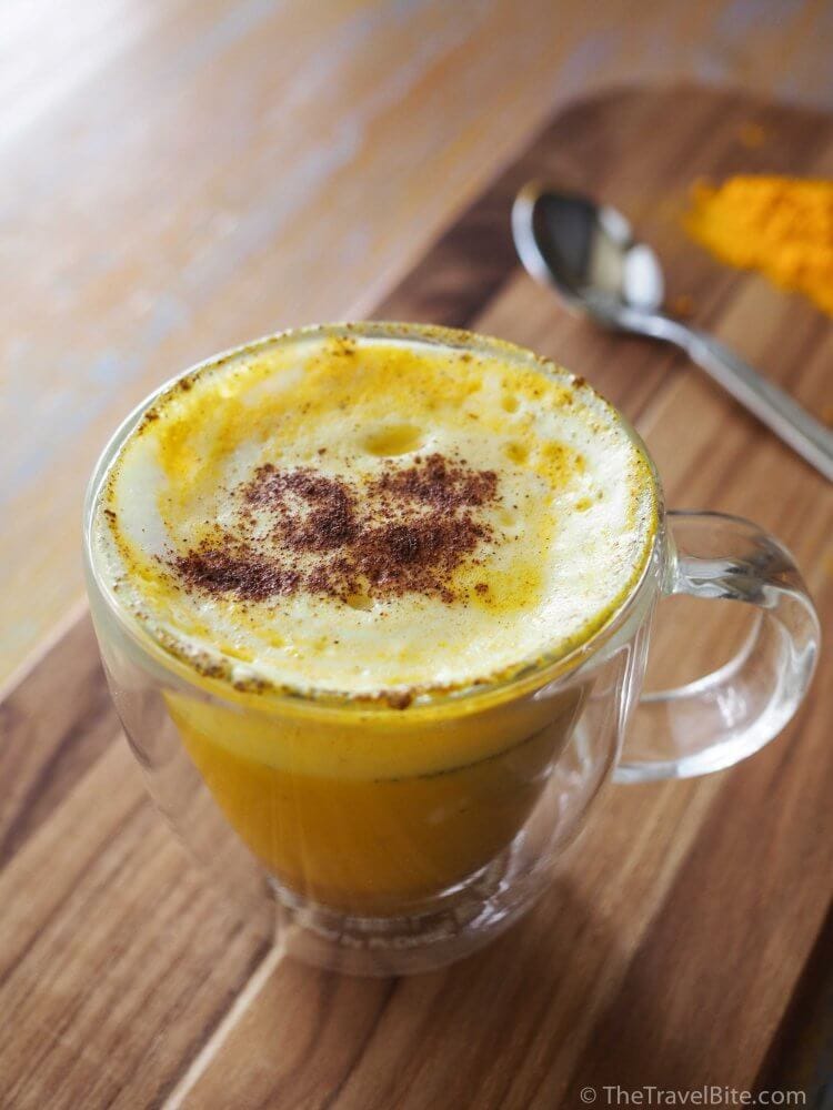 turmeric milk latte