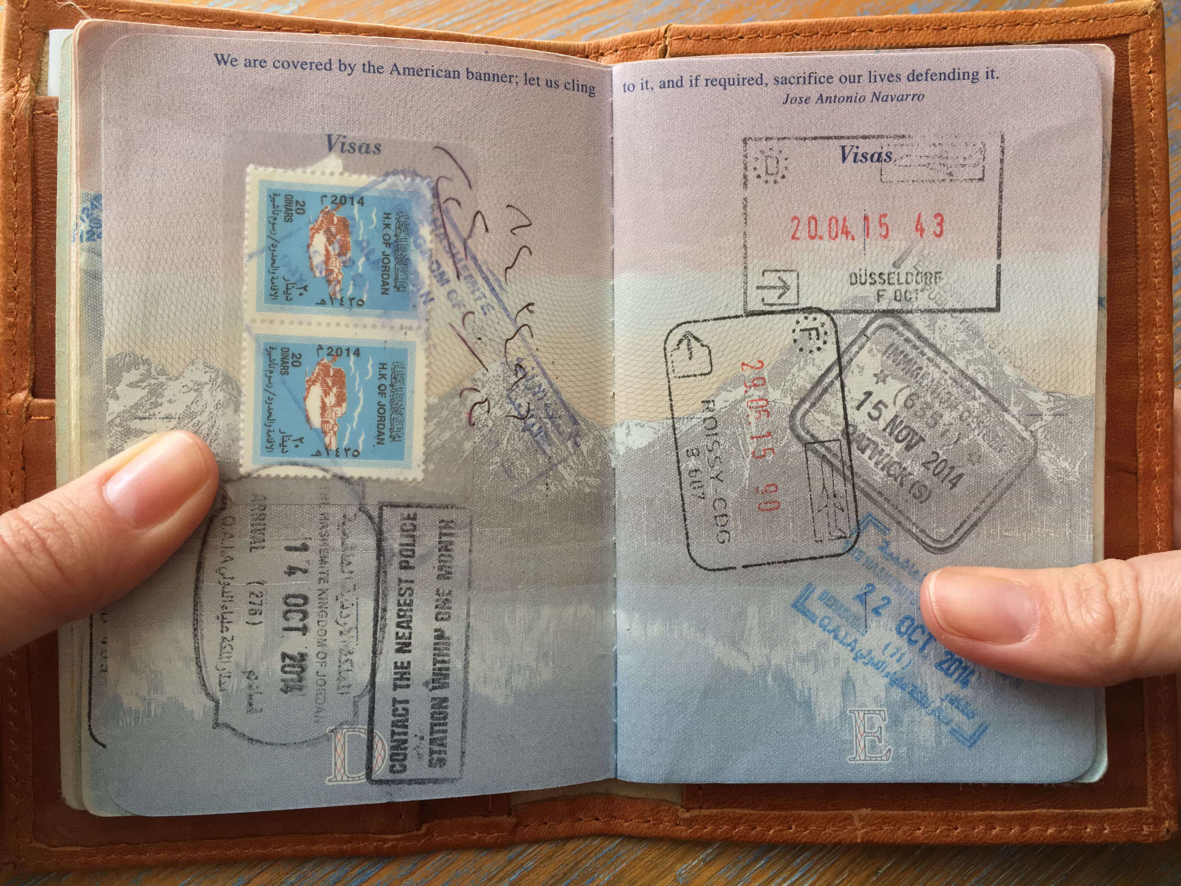 difference between tourist visa and passport
