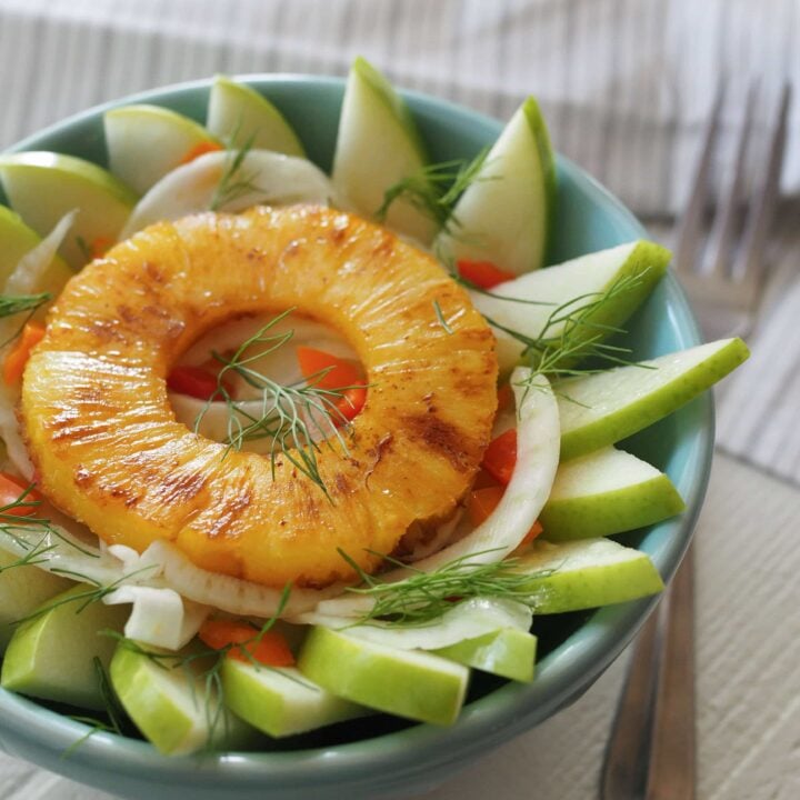 Grilled Pineapple & Fennel Salad