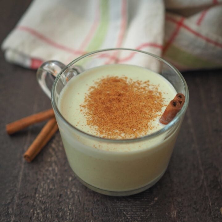 Pistachio Coquito