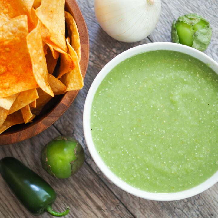 Tomatillo Salsa Verde