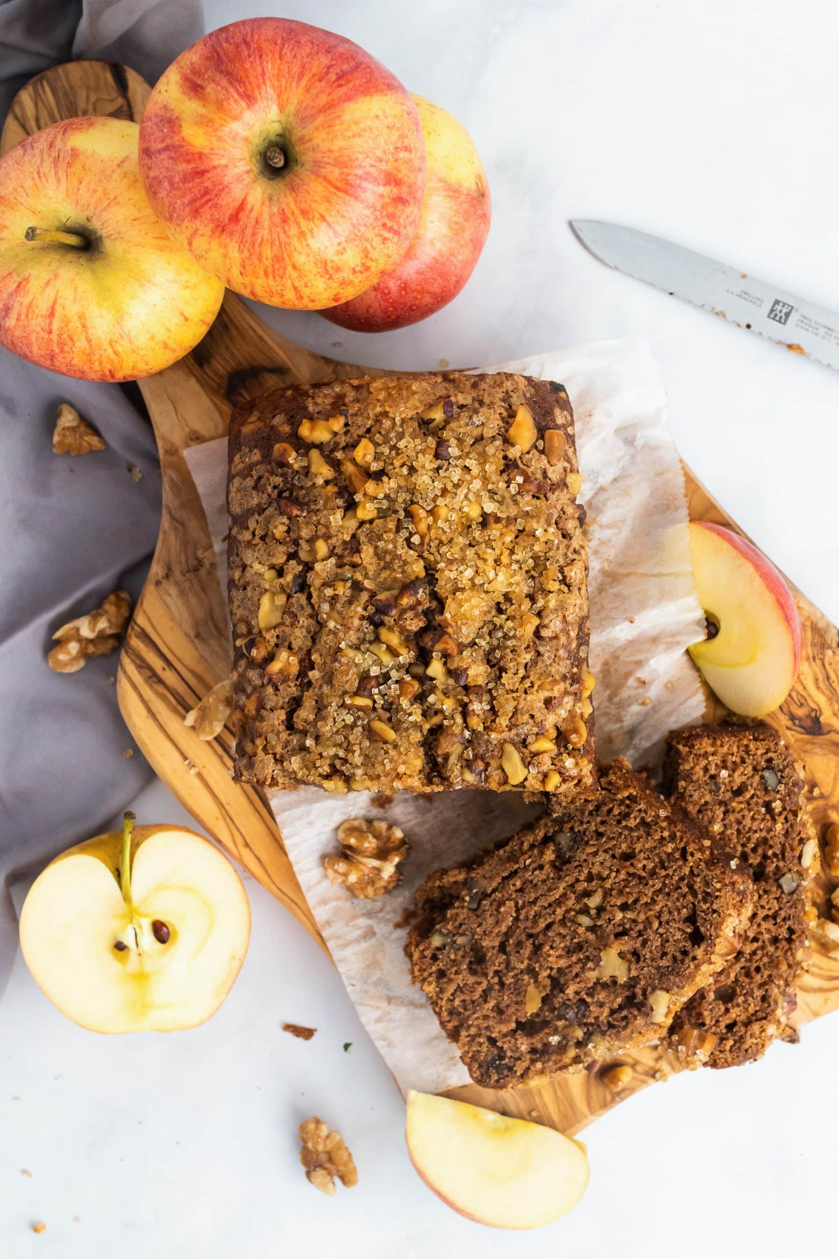 Spiced Apple Bread With Walnuts – The Travel Bite