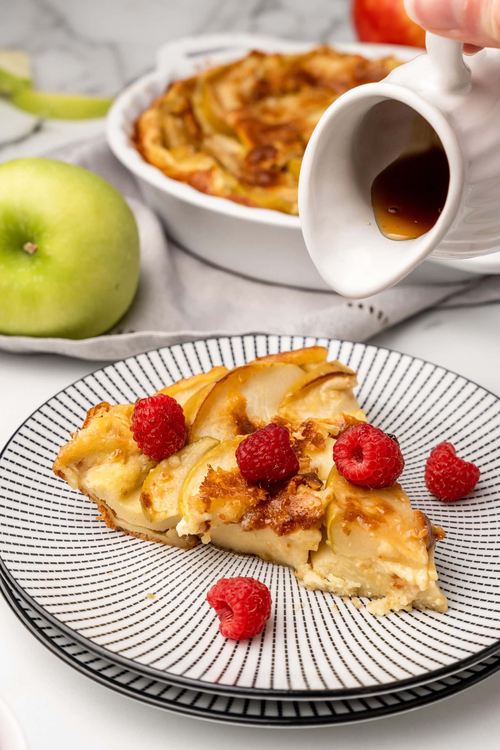 German Apple Pancake Recipe {Apple Oven Pancake}