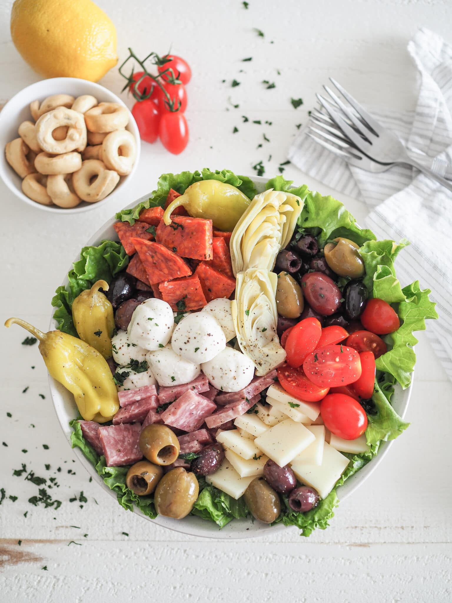 EASY Antipasto Salad – The Travel Bite