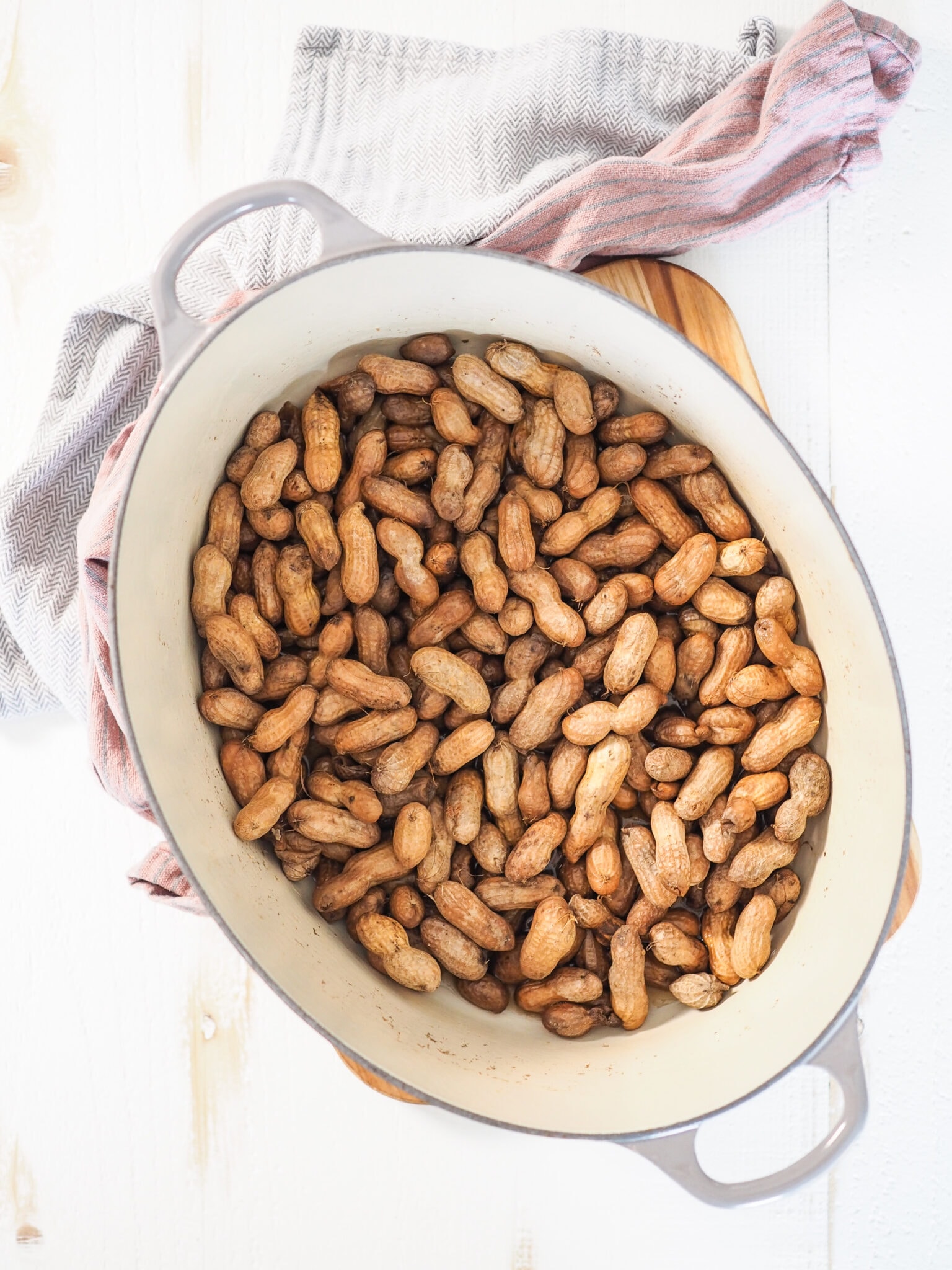 Boiled Peanuts Recipe - 3 Ways! – The Travel Bite