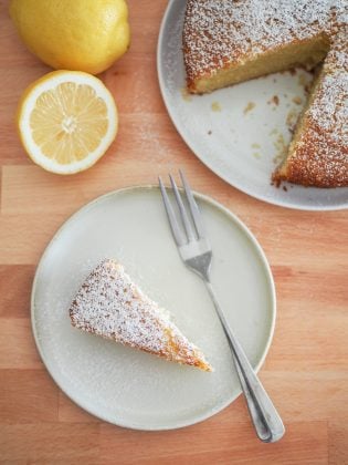 Lemon Olive Oil Cake – The Travel Bite