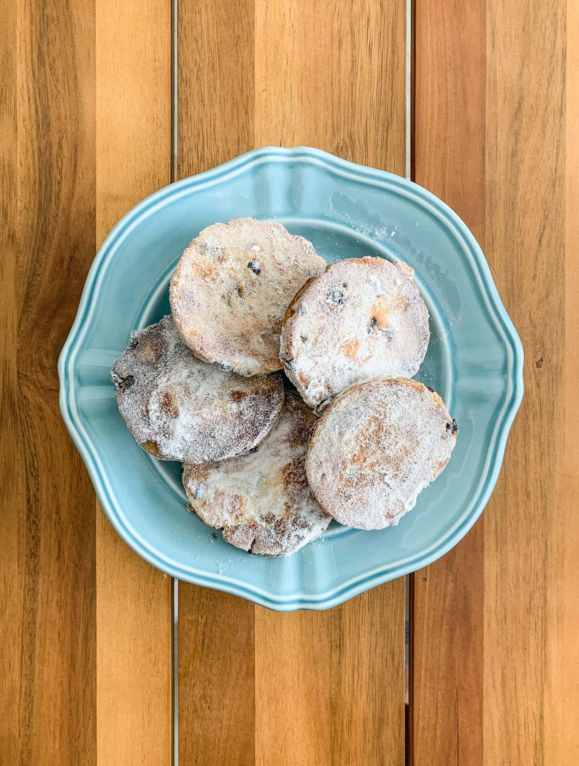 EASY Welsh Cakes Recipe – The Travel Bite