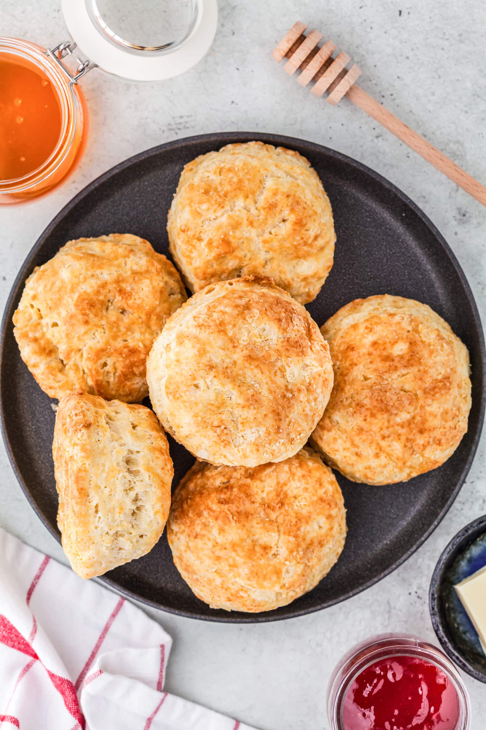 Air Fryer Biscuits – The Travel Bite