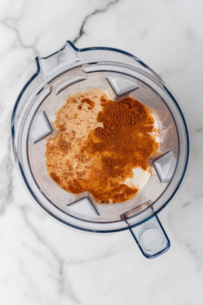 ingredients to make coquito in a blender