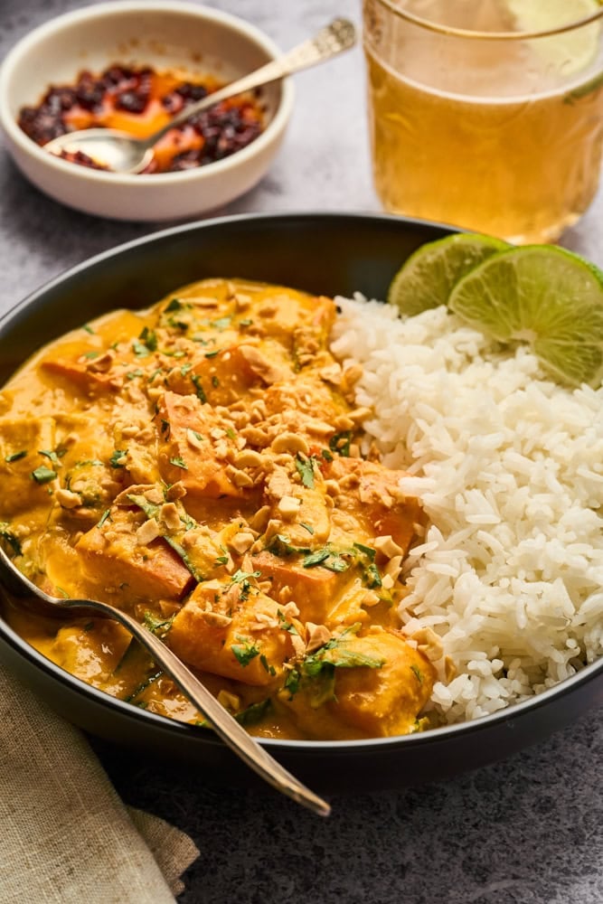 thai pumpkin curry with rice