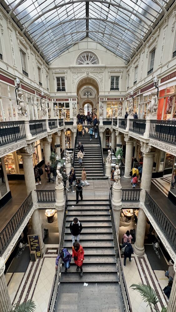 shopping gallery in Nantes