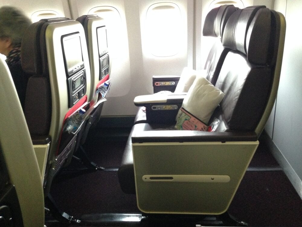 Side view of seats in Virgin Premium Economy