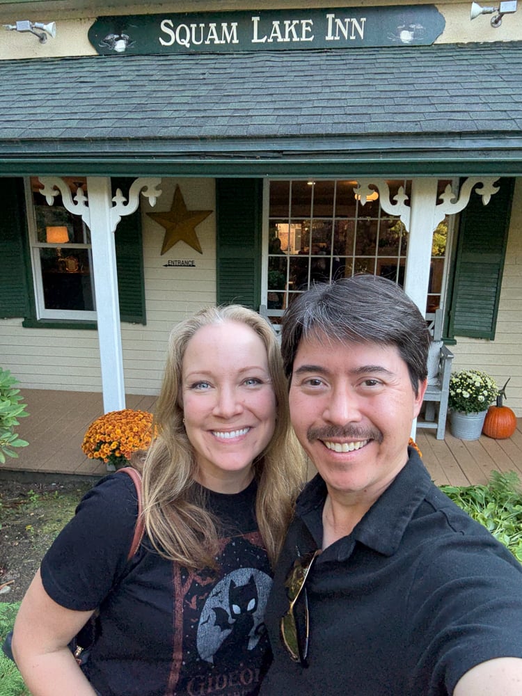 Rachelle and Pete in front of Squam Lake Inn