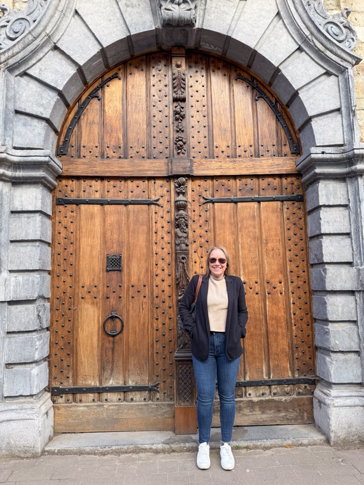 Layered spring outfit for a Netherlands river cruise